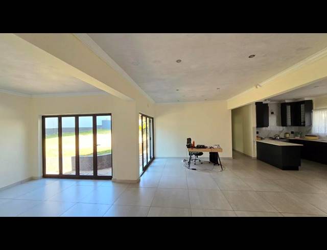 3 BEDROOM PROPERTY TO RENT IN MONDEOR